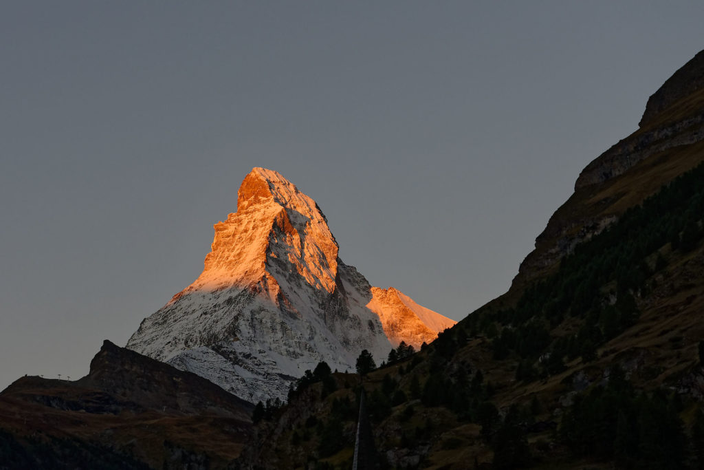Cervin au levé du soleil vu depuis Zermatt