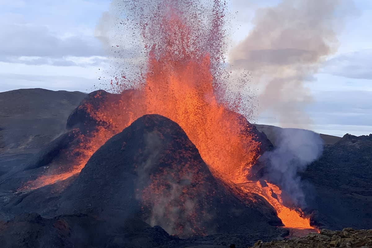 You are currently viewing L’éruption de Fagradalsfjall en Islande