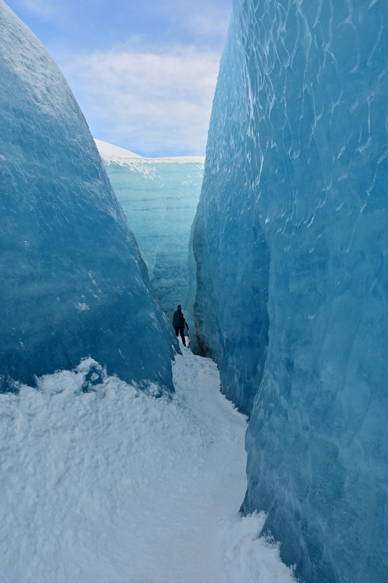 Dans la fissure d'un iceberg (Heinabergslon)
